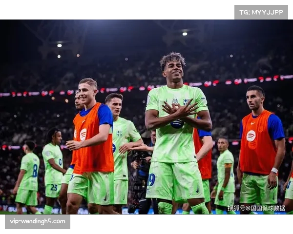 高位防线成双刃剑 巴萨造越位战术风险与收益并存